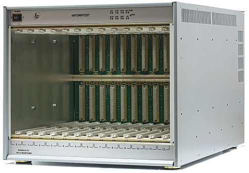 13-слотовое шасси VXI (1700 Вт) 13-слотовое шасси VXI (1700 Вт)